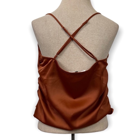Good American The Ruched Satin Cami tank top satin in Copper size 2 (Medium) - Picture 6 of 8